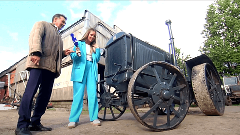 По полям, по полям, ретротрактор едет к нам… Доброе утро. Фрагмент выпуска о Музее истории трактора